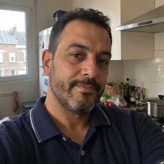 Portrait de Samir H., lecteur à Roubaix
